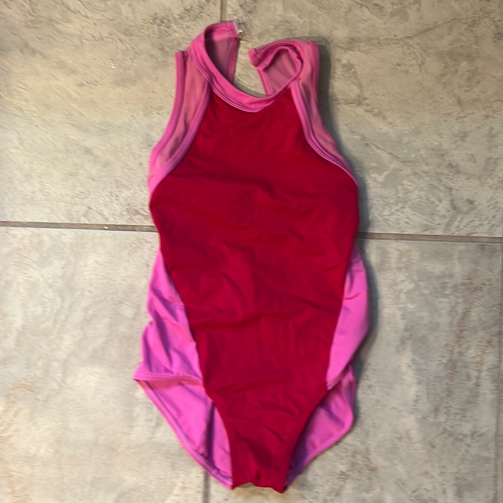 Balera exclusive pink and red Leo. Never worn!Not being sold anymore! Size YL